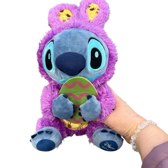 Disney Store JAPAN 2024 Easter Bunny Plush Stitch CUTE - Picture 2 of 4